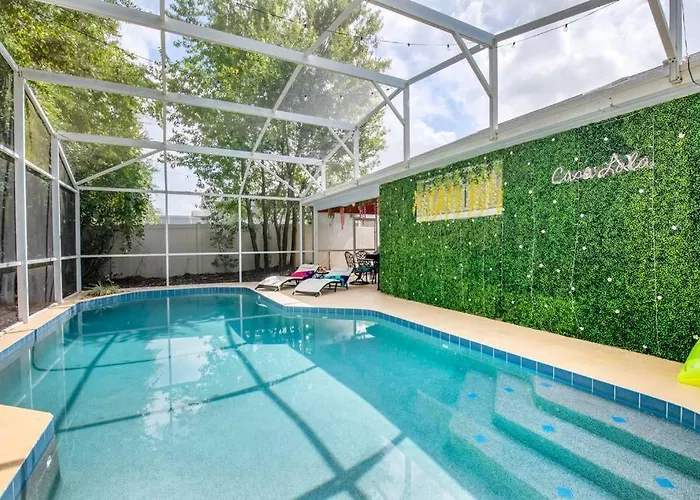 Vacation Home With Private Pool Near Disney World