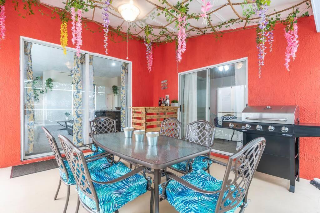 Vacation With Private Pool Near World Holiday home Kissimmee