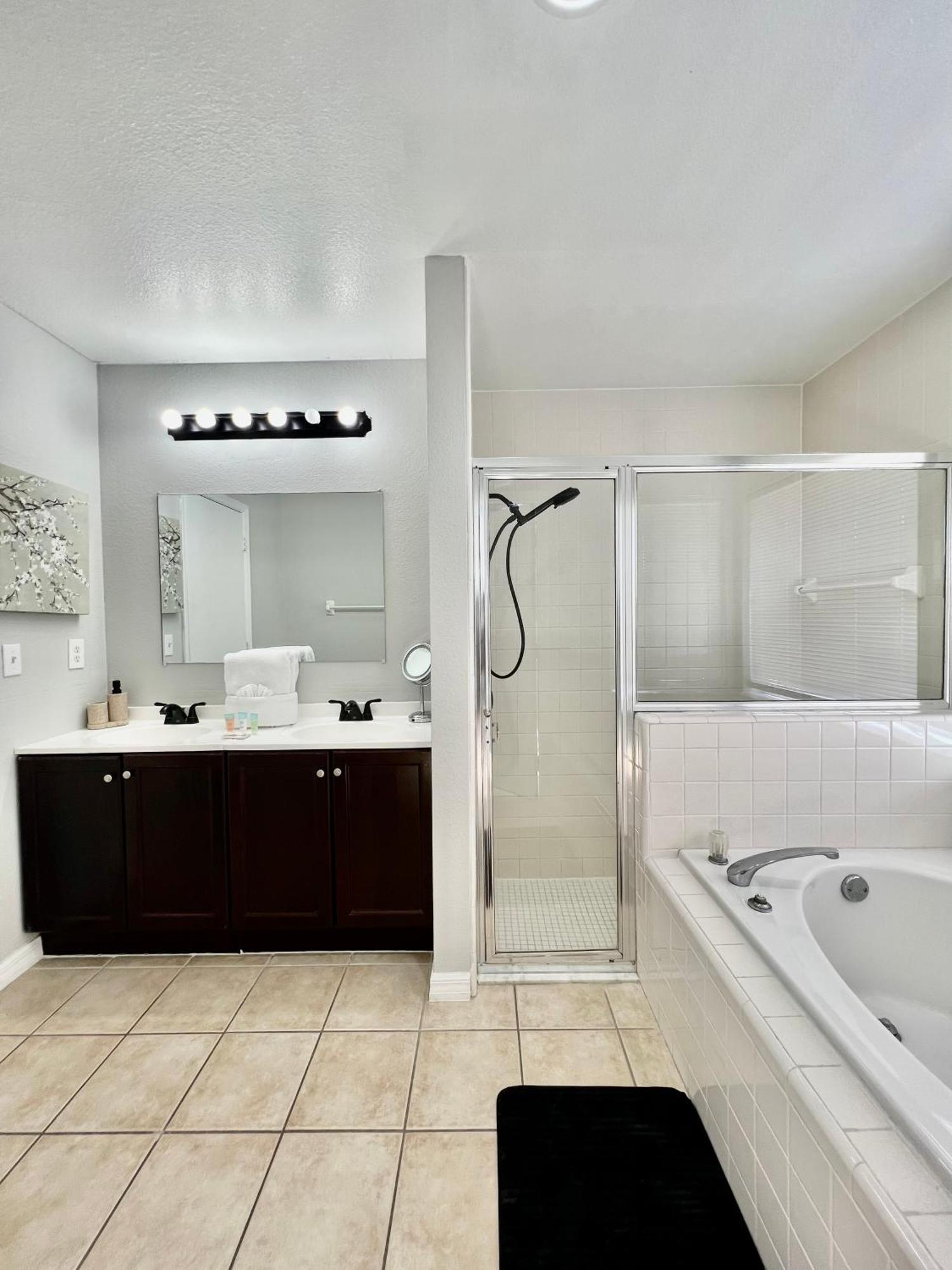 Vacation With Private Pool Near World Holiday home Kissimmee